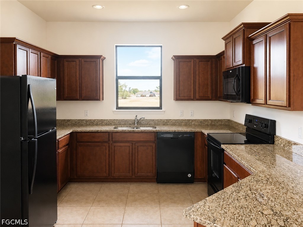 705 SW 23rd Terrace