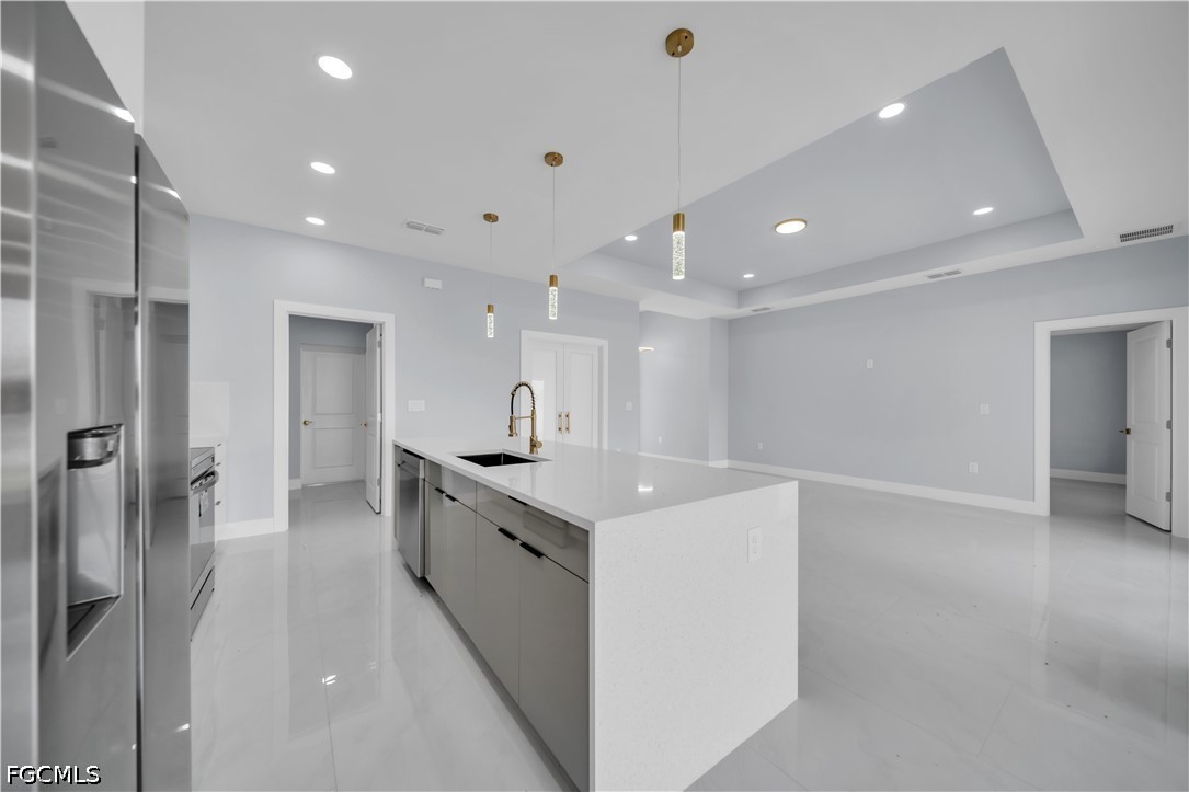 3916  8th Street