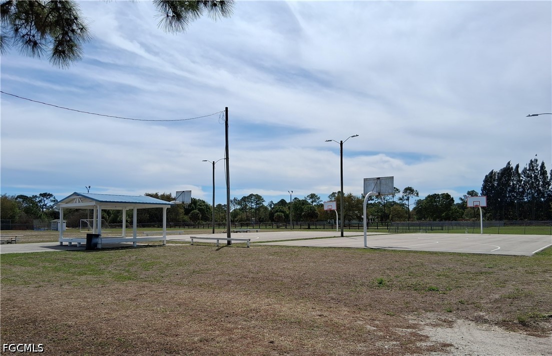 287 Avenida Del Sur