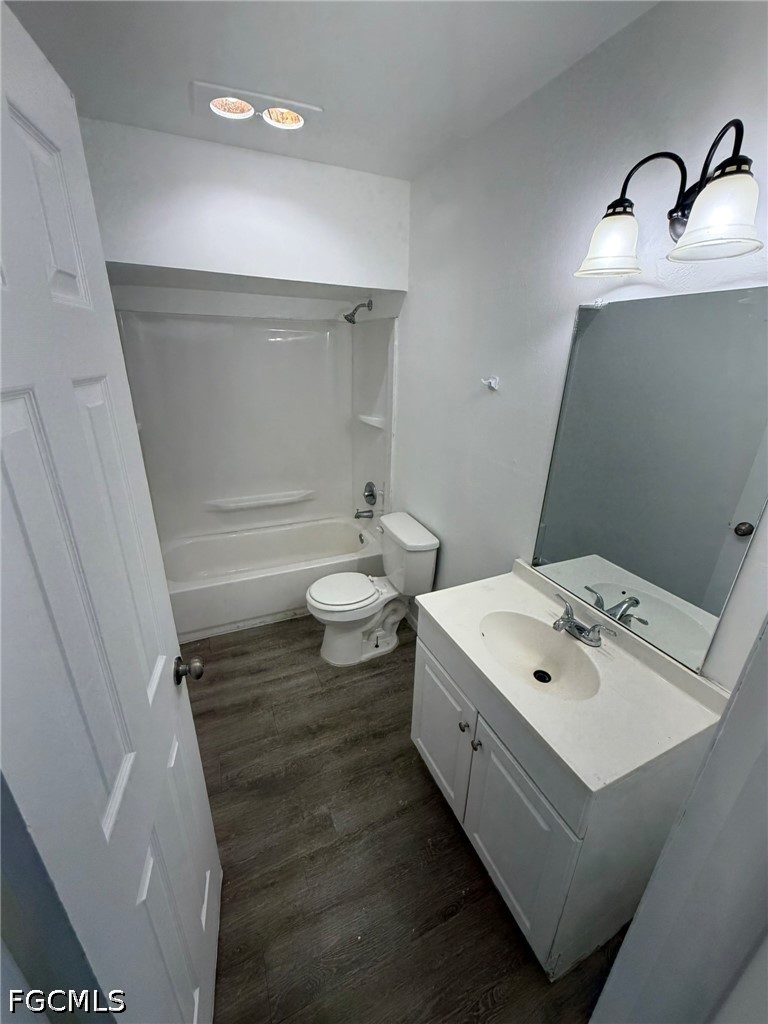 2708 Broadway, Apt 7