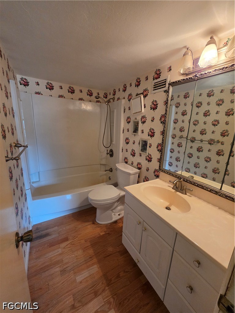 7381 7383 Albany Road
