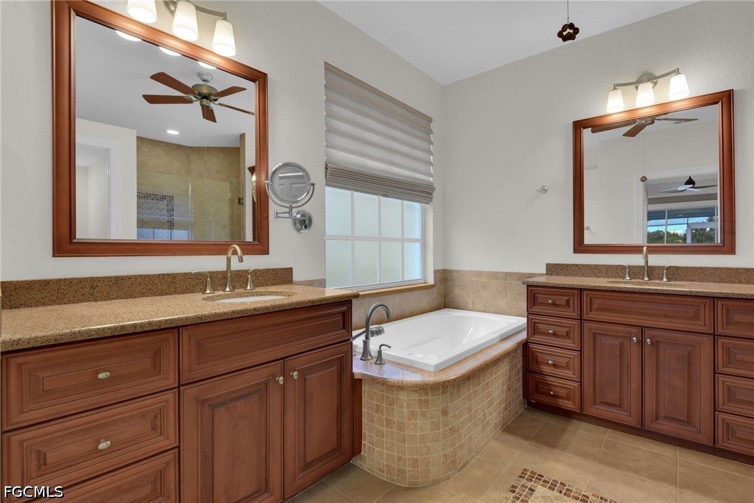 23157  Oakglen Lane