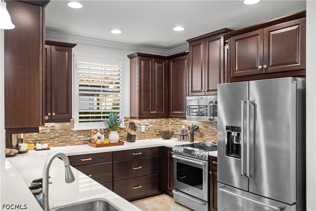 8760  Bellano Court, Apt 104