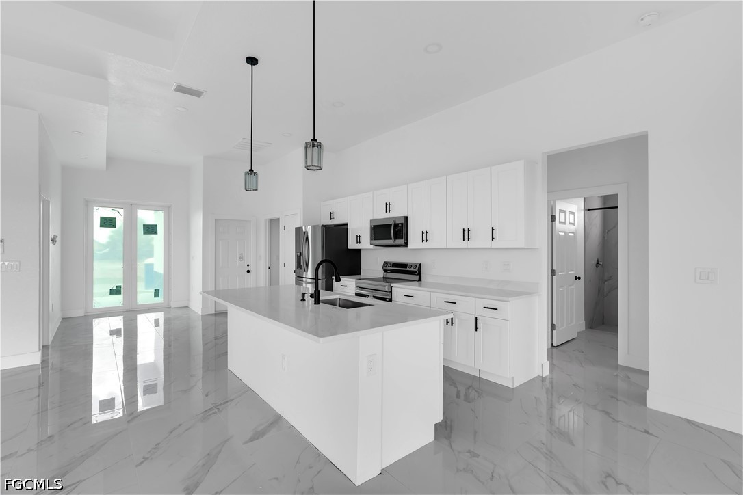 7020  patriot Court