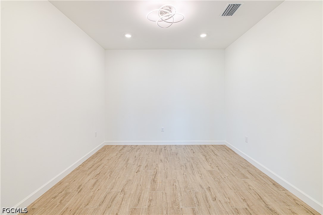 20933 Napa Loop