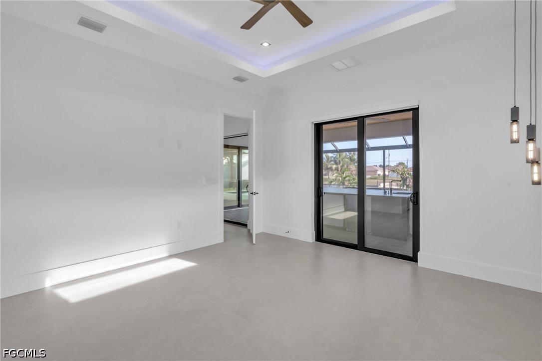 1227 SW 37th Street