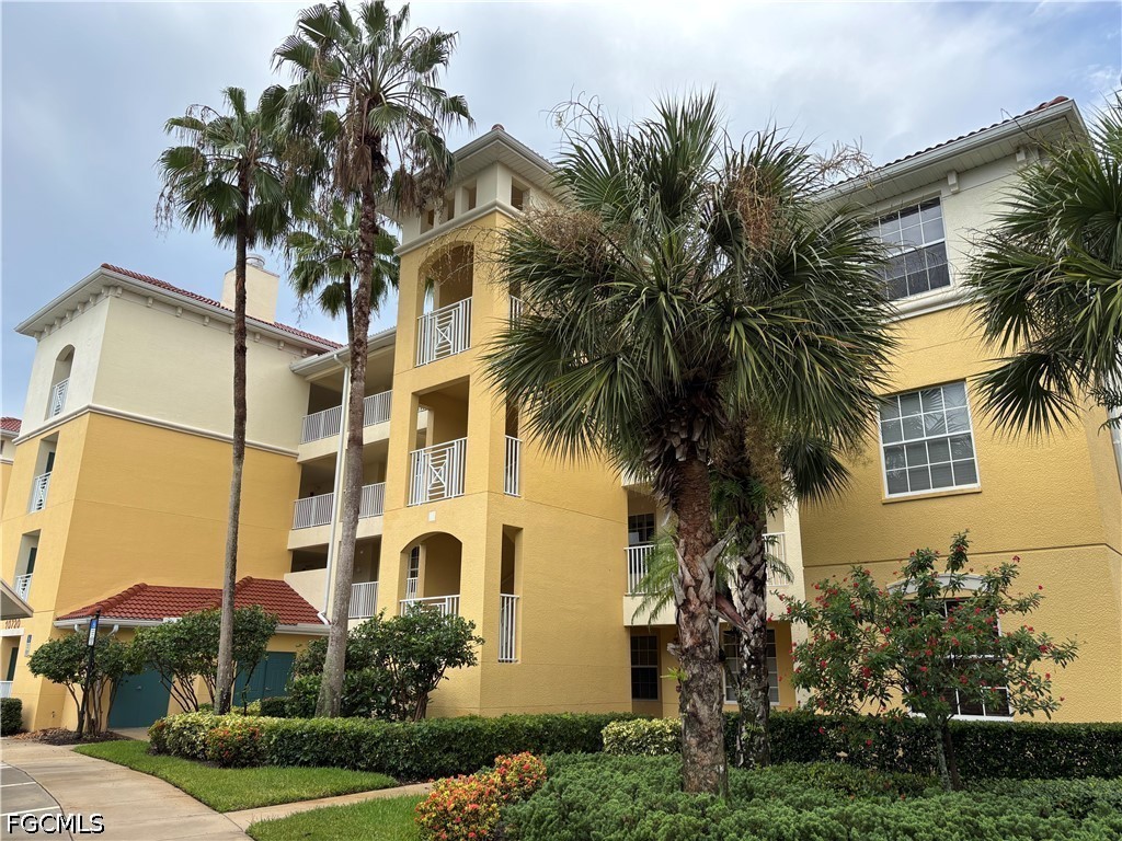 10720  Ravenna Way, Apt 405