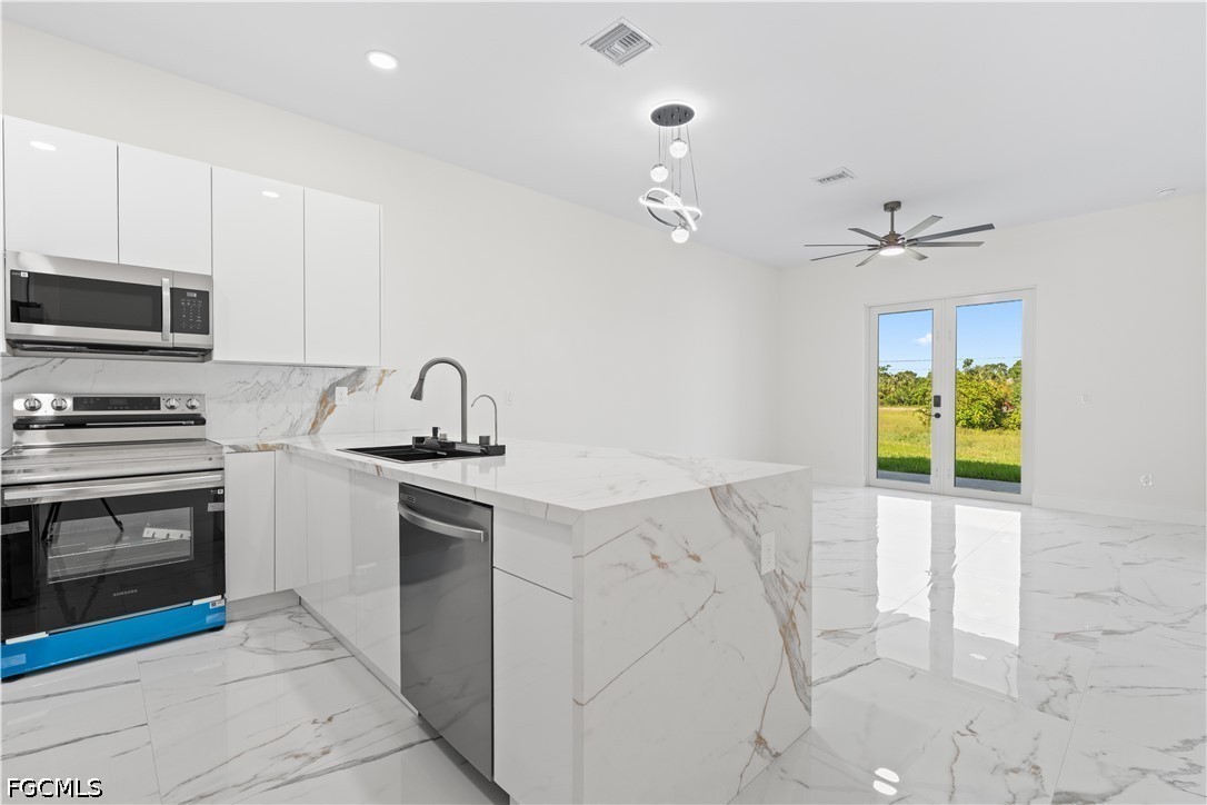 428 Petite Avenue