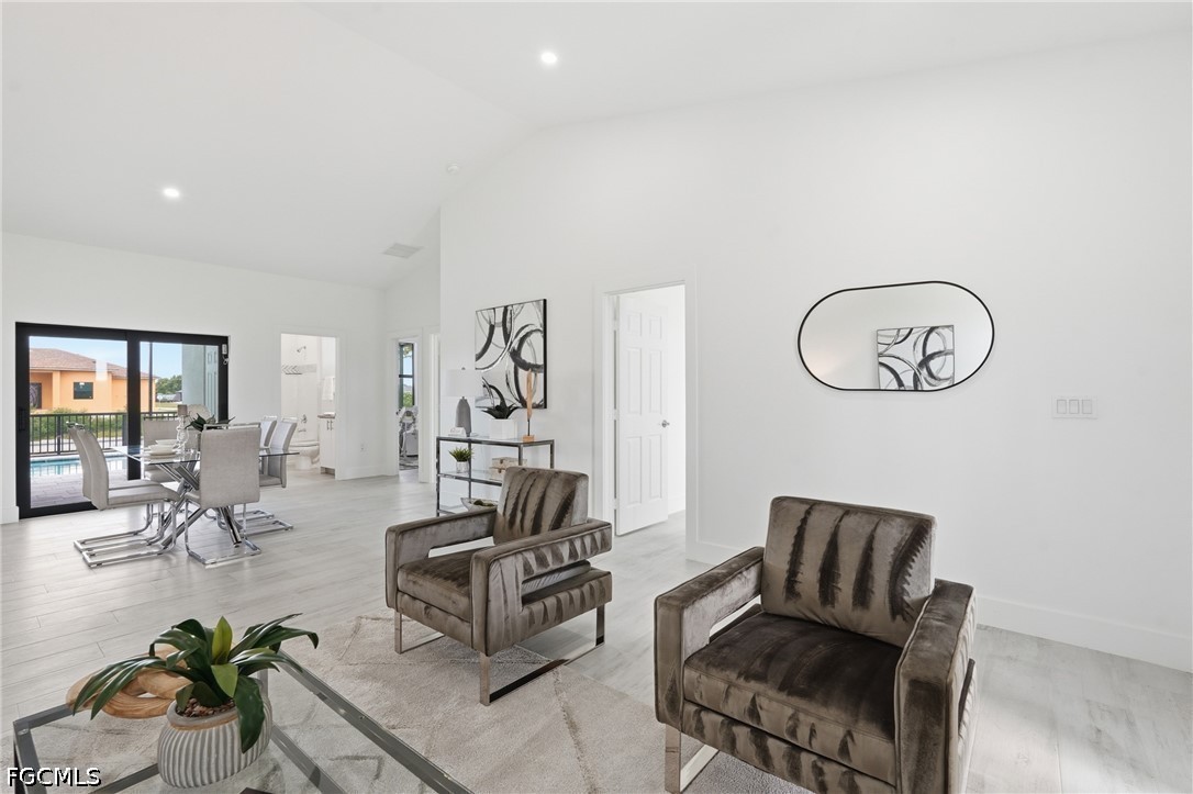 2210 NW 9th Avenue