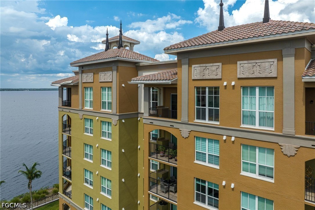 2825 Palm Beach Boulevard, Apt 703