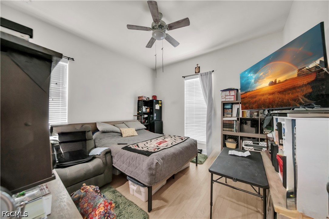 1305 NW 10th Terrace