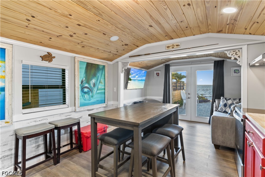 4278  Pine Island Road