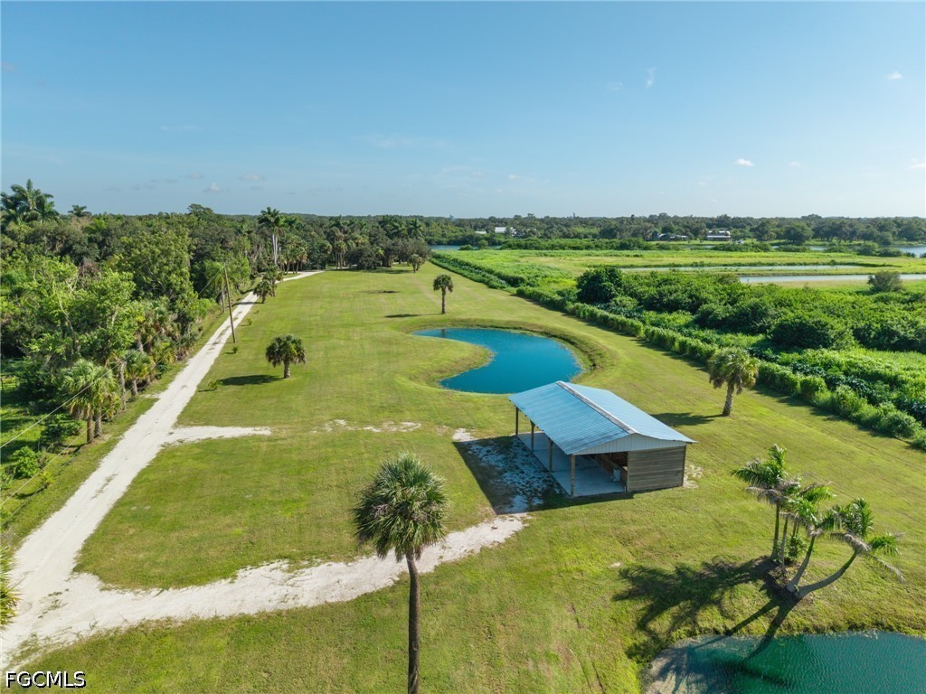 19481/483 S River Road