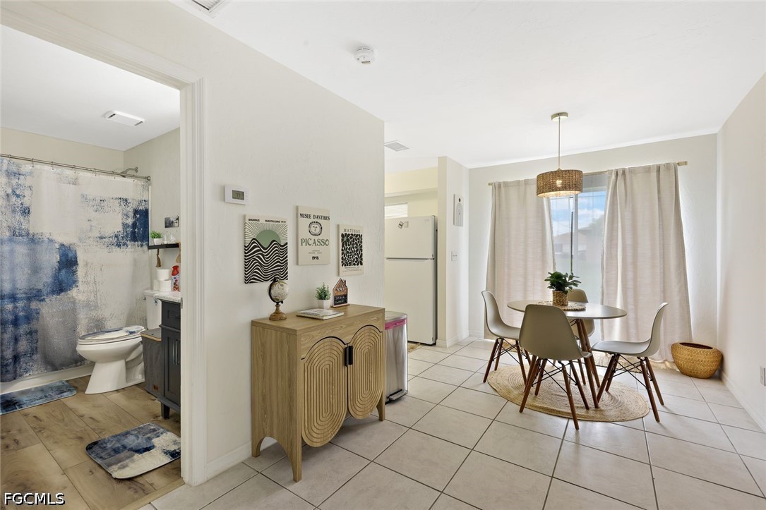 523/525 SE Van Loon Terrace