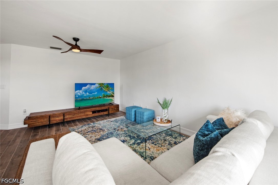 13124  Golden Palms Circle