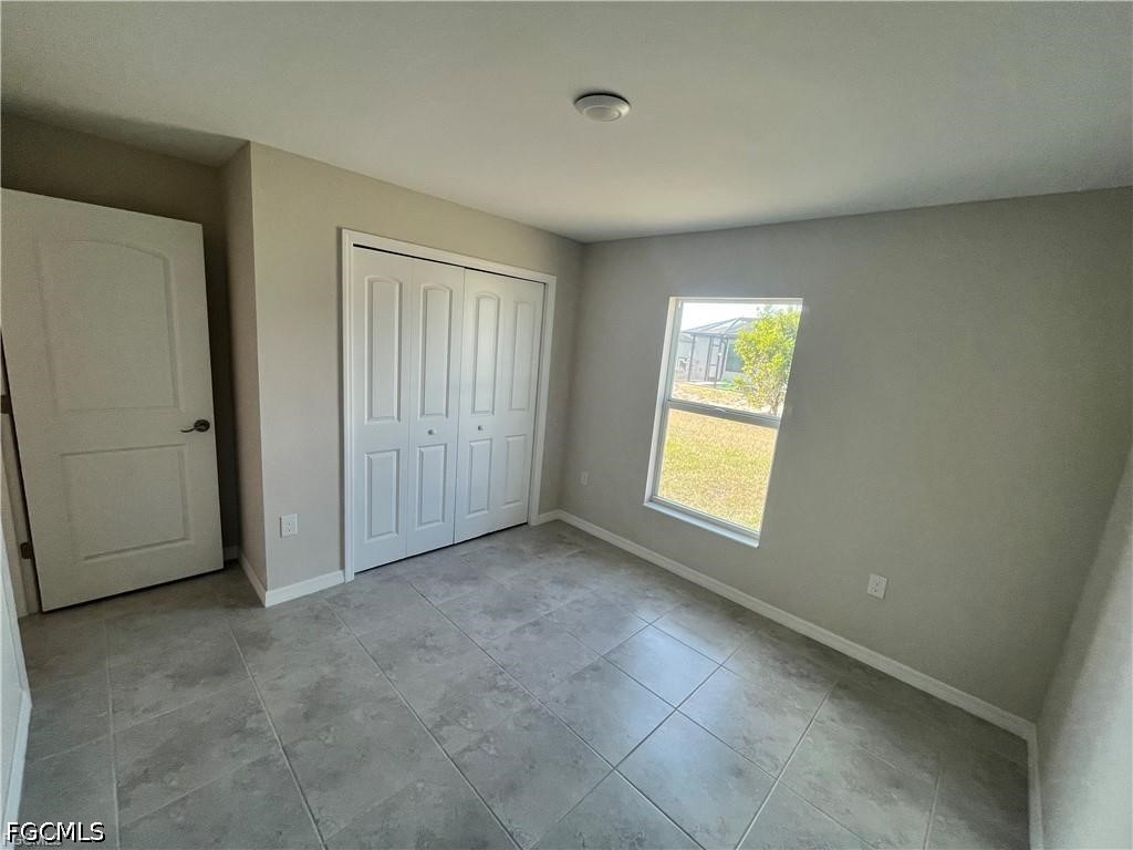 2538 NW 24th Place