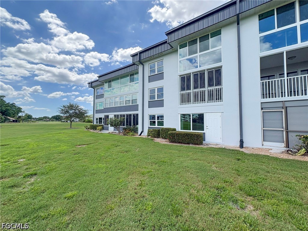 1740 Pine Valley Drive, Apt 115