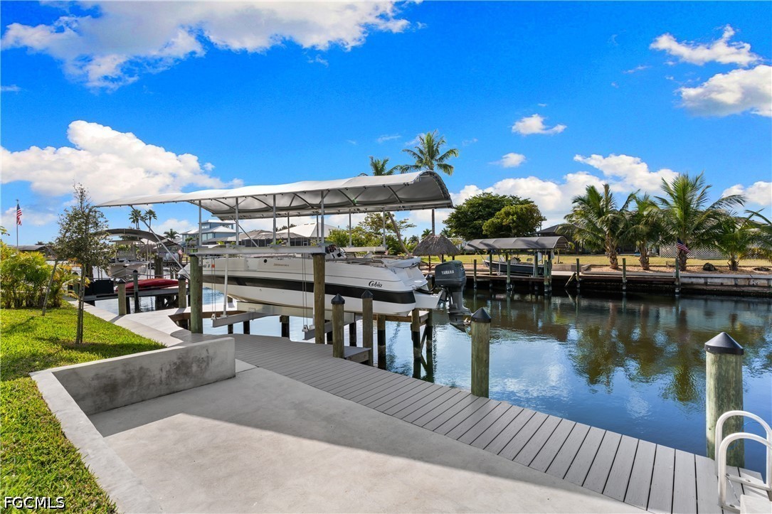 1030 NW 39th Avenue