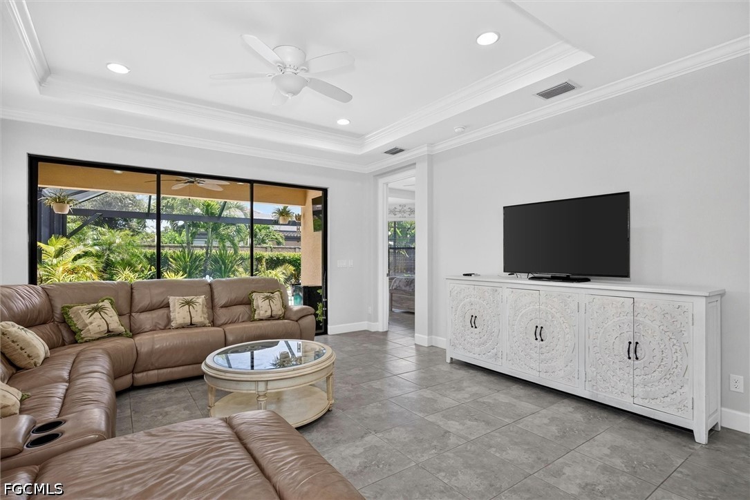 8280  Lucello Terrace