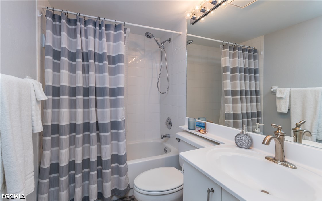 5825 Trailwinds Drive, Apt 425