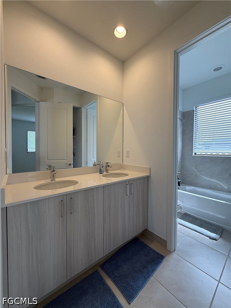 5823  Cassidy Lane