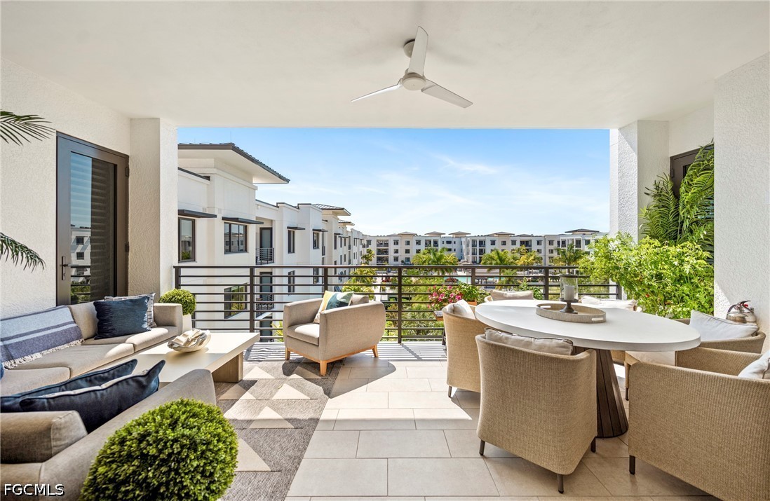 1125 Central Avenue, Apartment 560