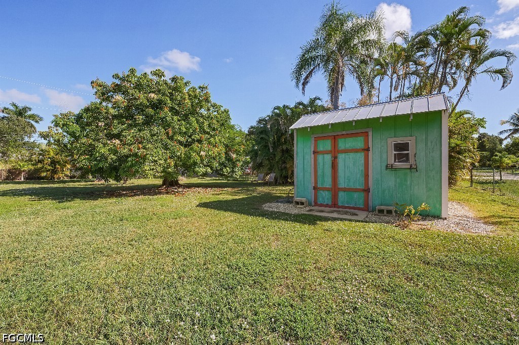5888  Sea Bass Road