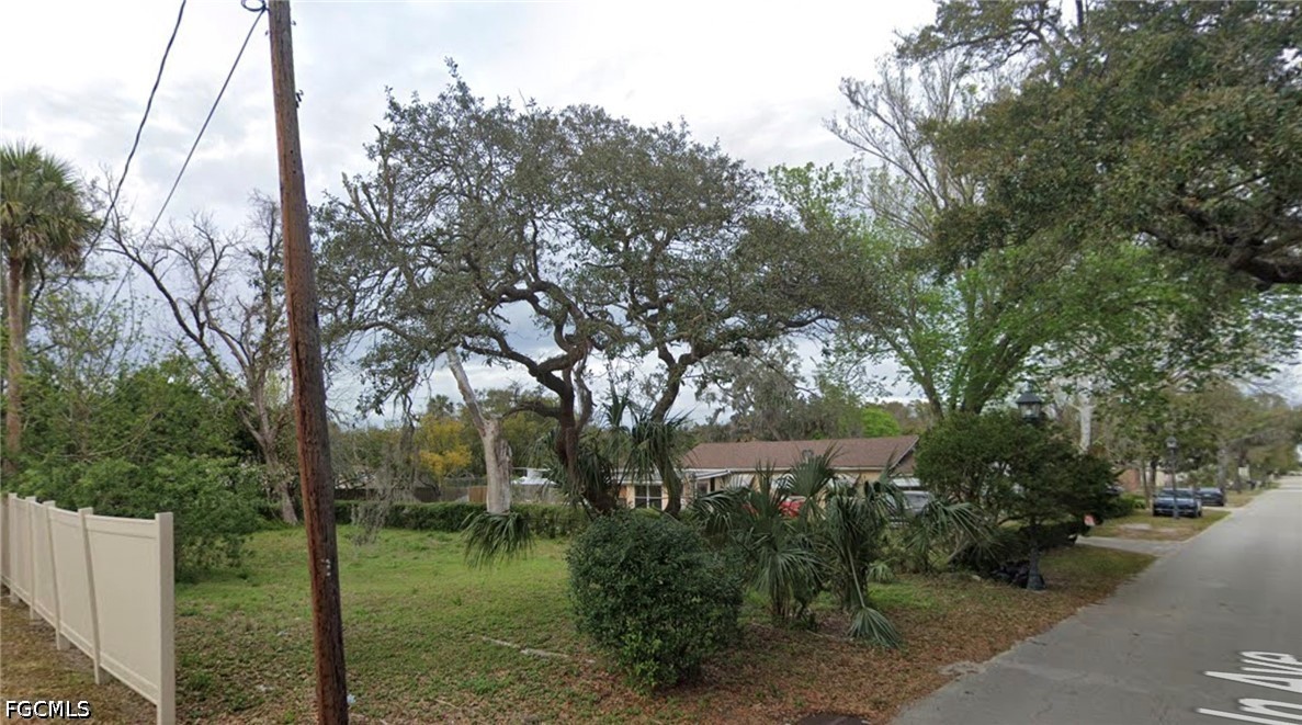 213 Lincoln Avenue