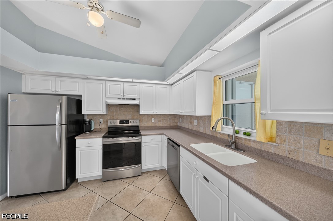 1709 SW 15th Place