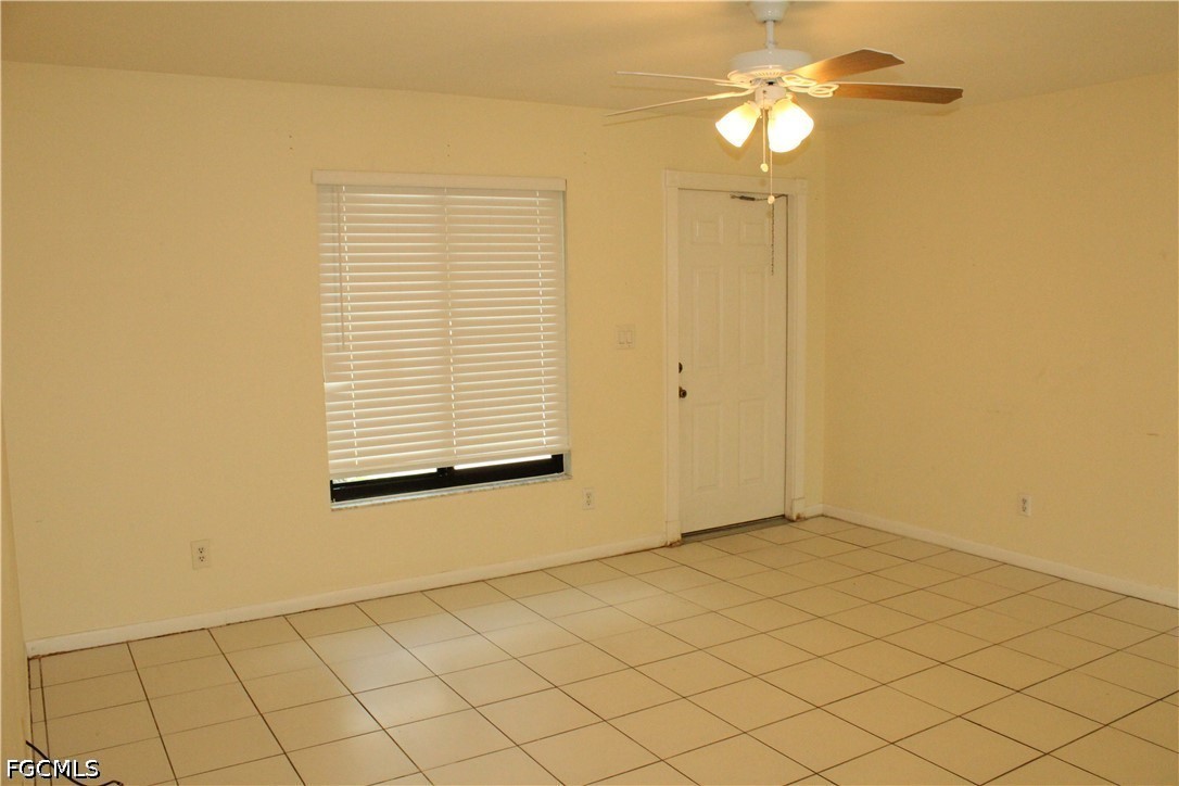 1811 SE 15th Place, Apt 1