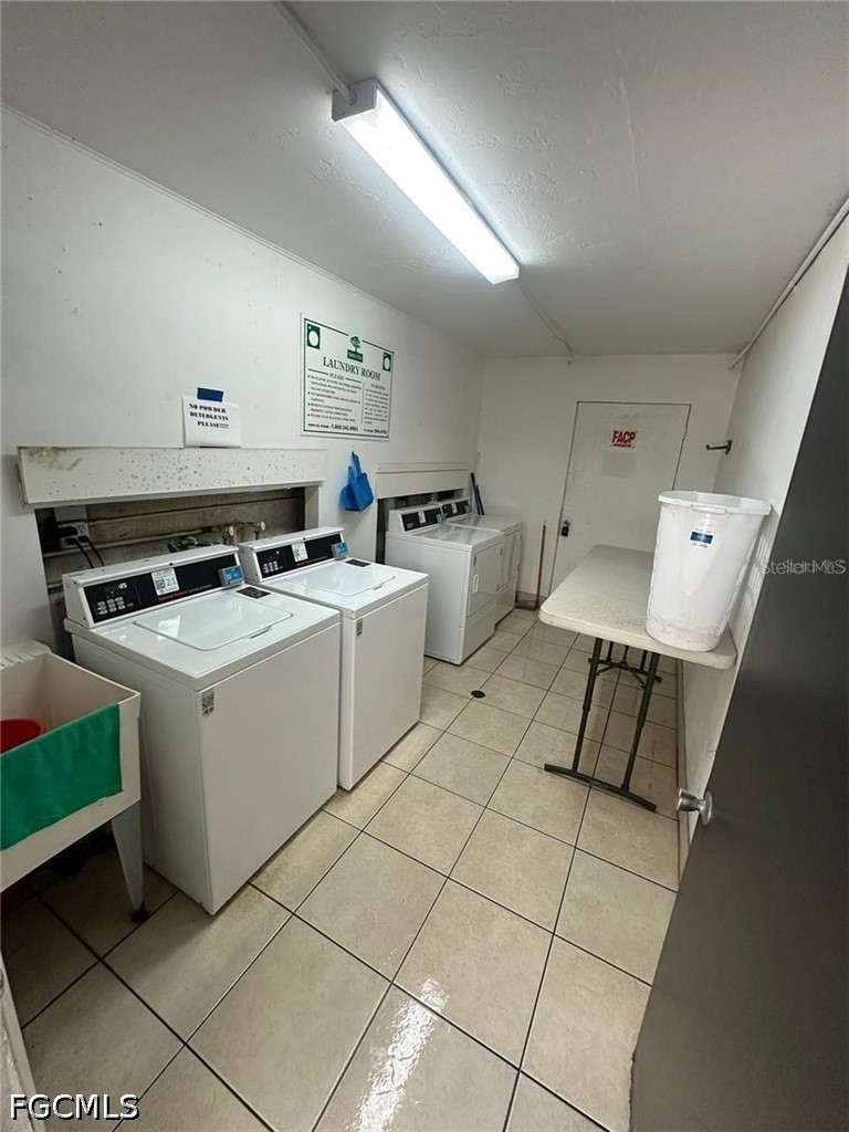 1830  Maravilla Avenue, Apt 416