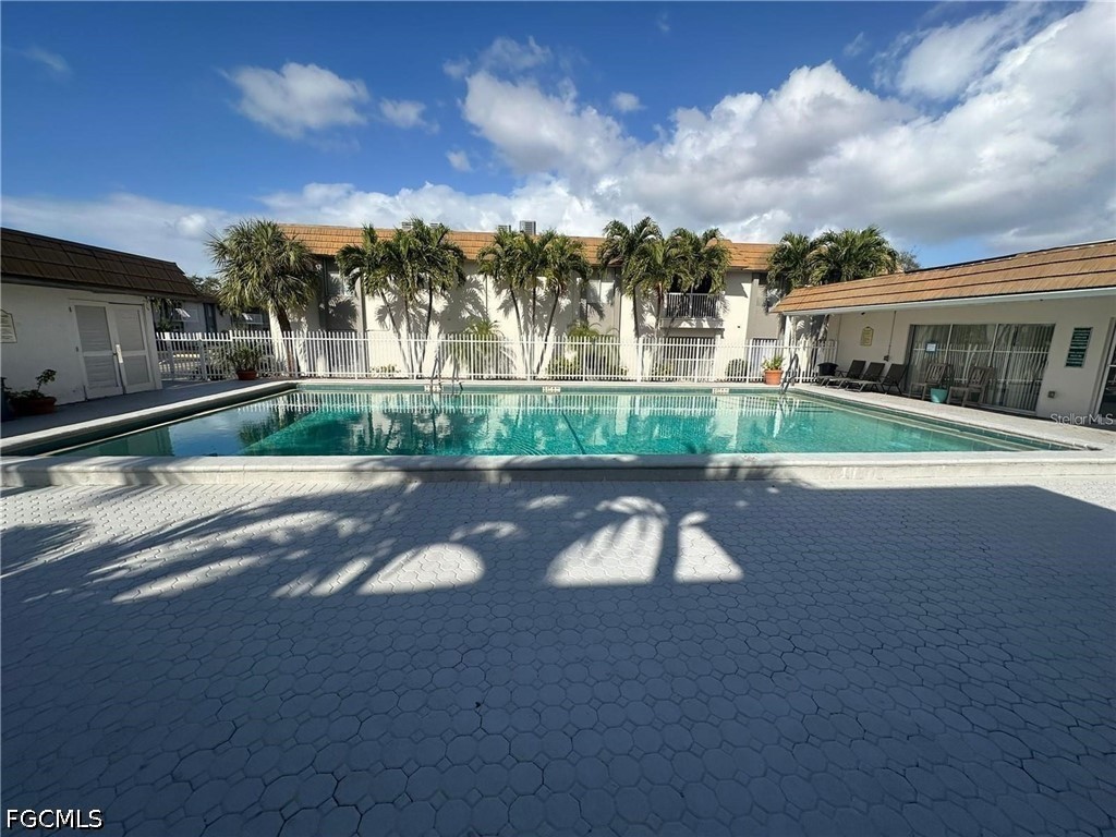 1830 Maravilla Avenue, Apt 309