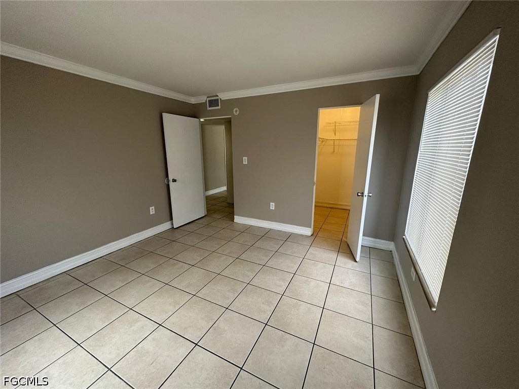 1830 Maravilla Avenue, Apt 202