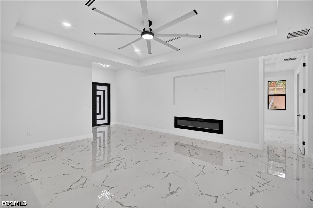 1397 RAZORBILL Lane
