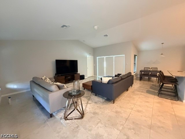 1220 NE 11th Terrace