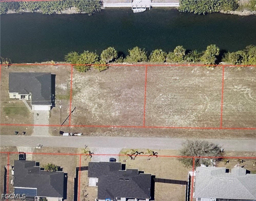 335 NE 25th Street