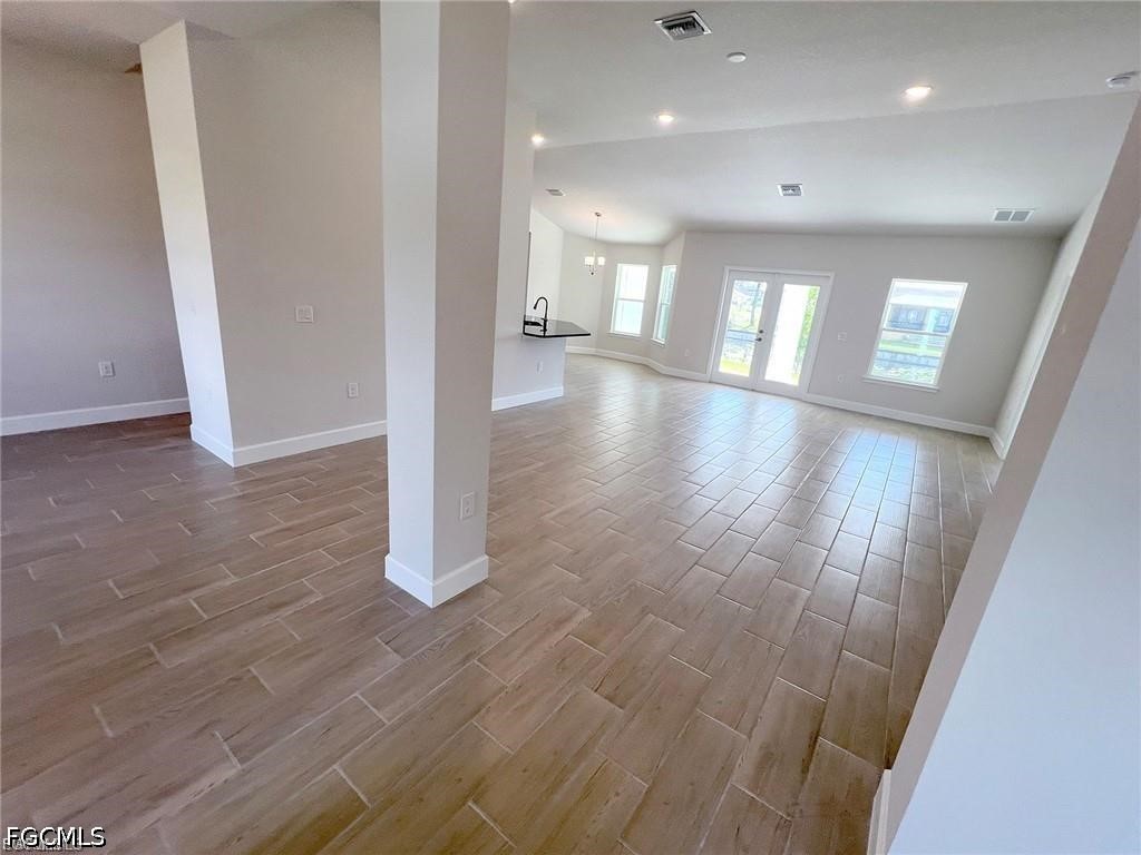 410 SE 1st Terrace