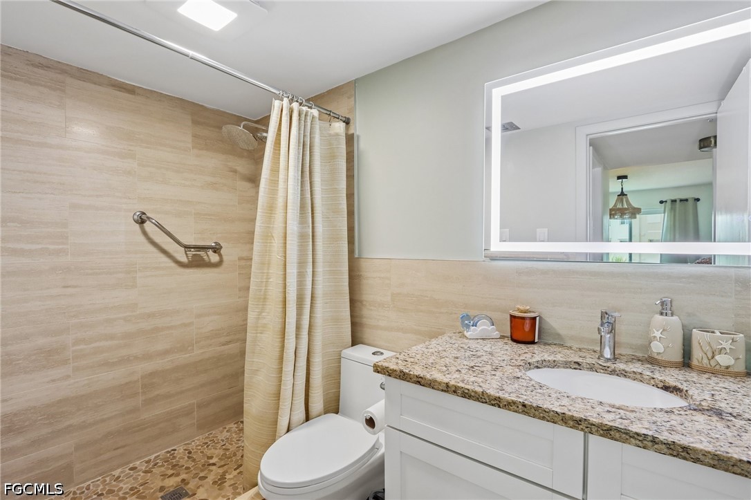 7400  Estero Boulevard, Apt 315