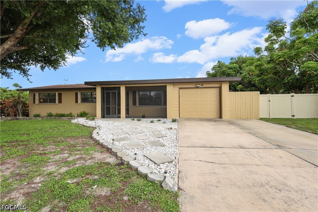 4029  Country Club Boulevard
