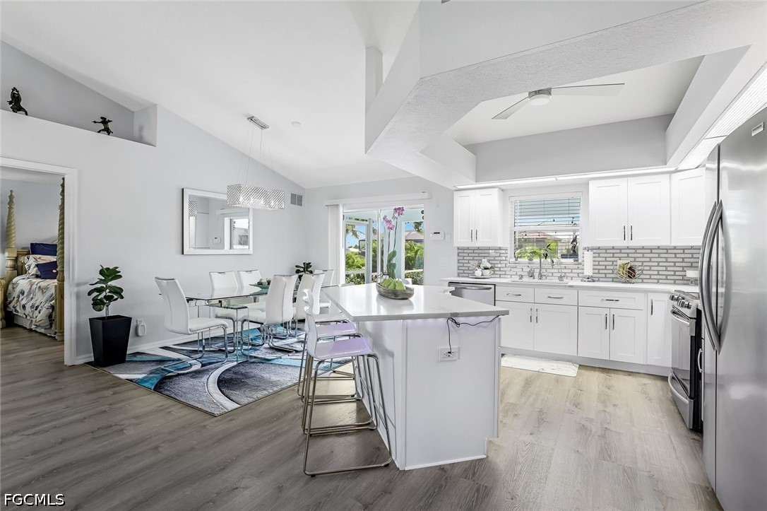 28 SW 21st Avenue