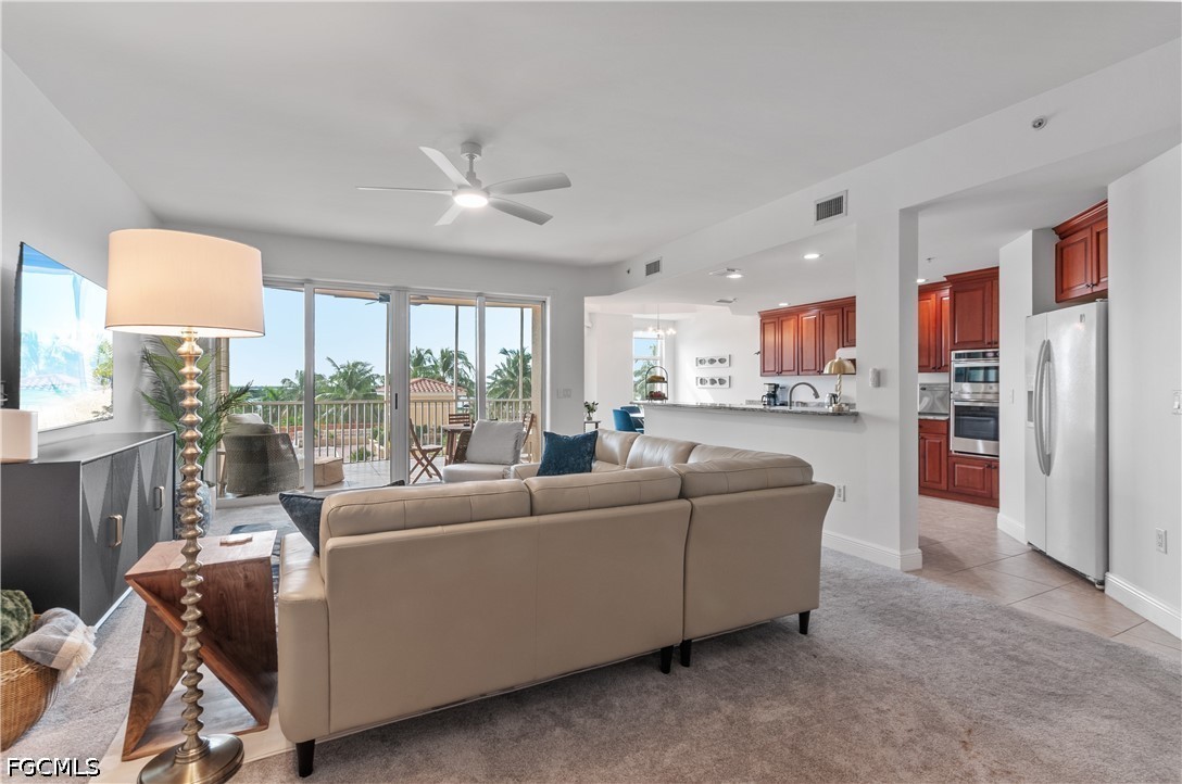 6061 Silver King Boulevard, Apt 203