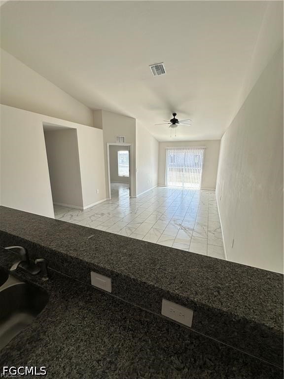 254 SW 3rd Street