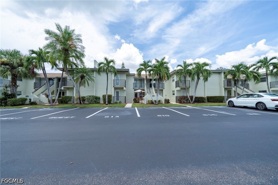7400 College Parkway, Apt 61A