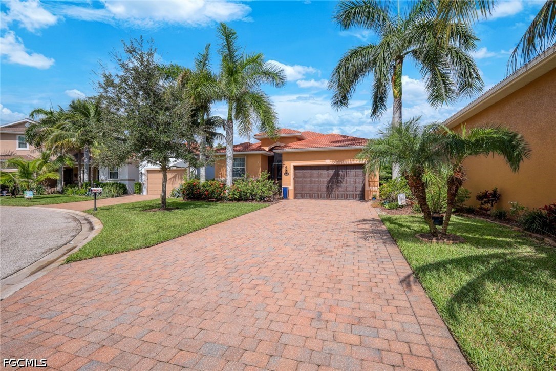 8554  Banyan Bay Boulevard