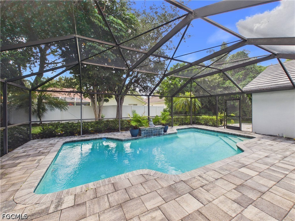 11791 Lakeshire Court