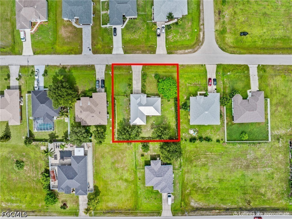 1208 NW 15th Place