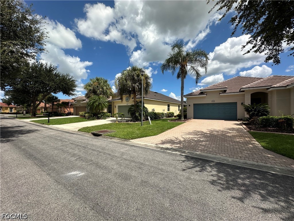 2323  Bainmar Drive