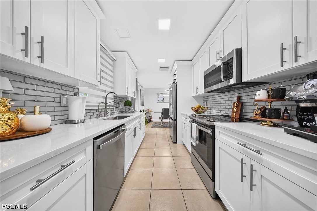 2505 SE 16th Place, Apt 1 & 2