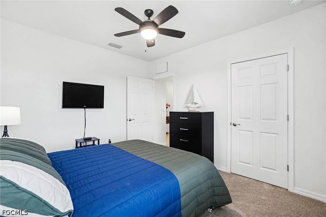 1813 NW 24th Place