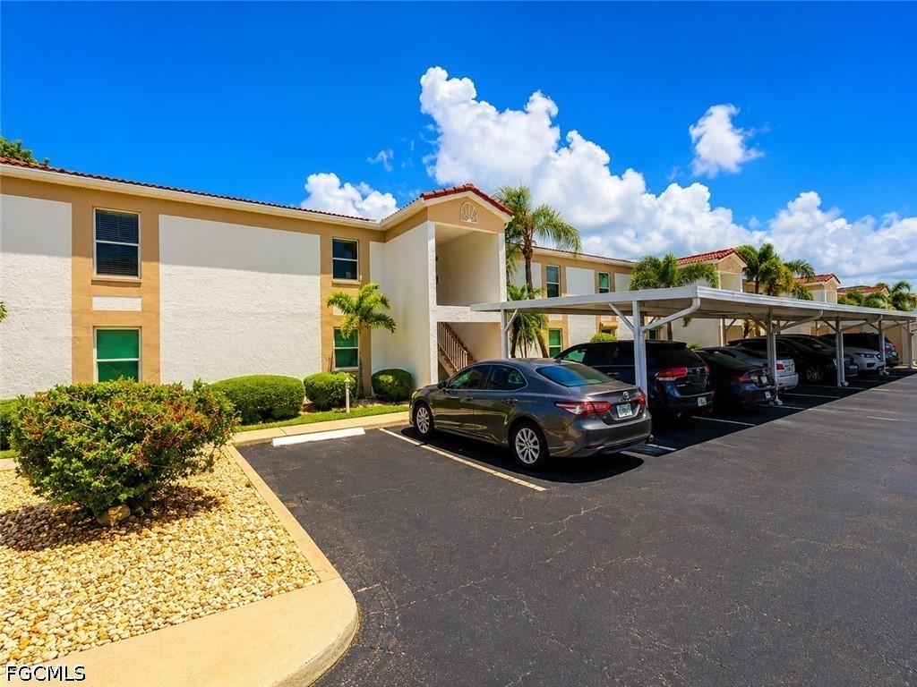 1615 SE 46th Lane, Apt 202